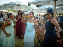 DEV01605_5601x4204